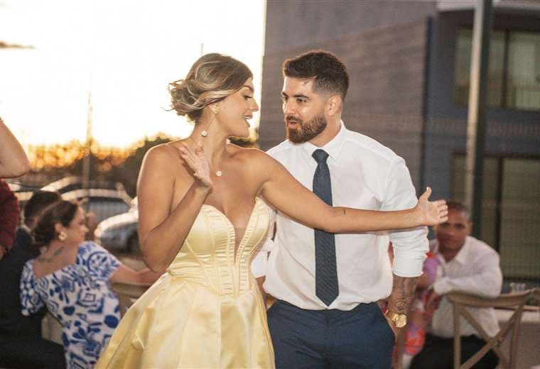 ¡Bebé en camino! Vea aquí cómo Sharon Segura y su esposo dieron la noticia