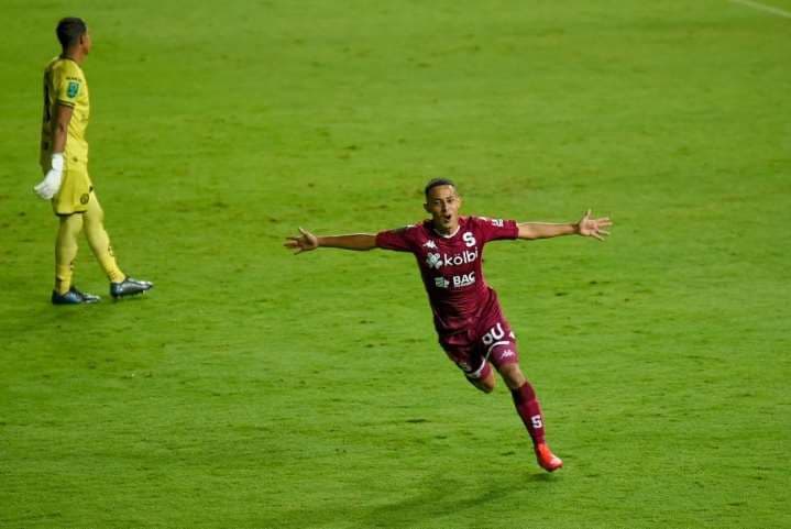 Saprissa y Hapoel llegan a un acuerdo por caso de Jimmy Marín