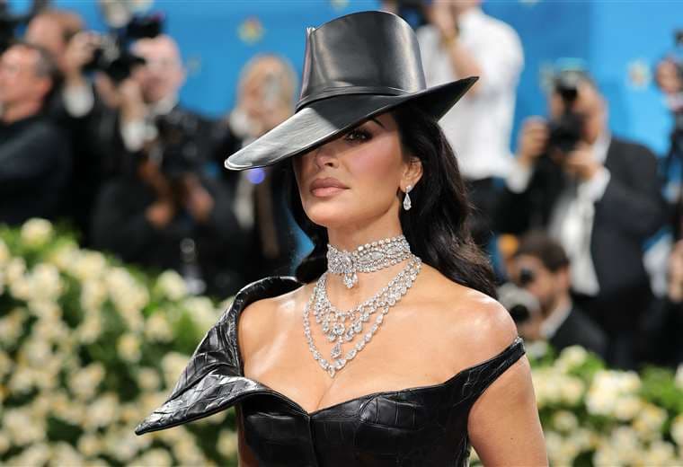 Piden hasta 10 años de prisión para atracadores de Kim Kardashian en París