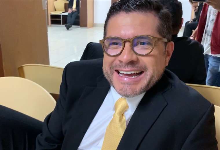 ¡Oficial! Gustavo López regresa a Teletica