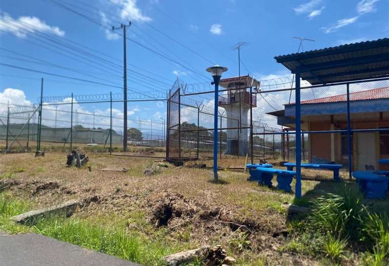 Dos hombres condenados a 35 años de cárcel por descuartizar y quemar a menor en Puntarenas