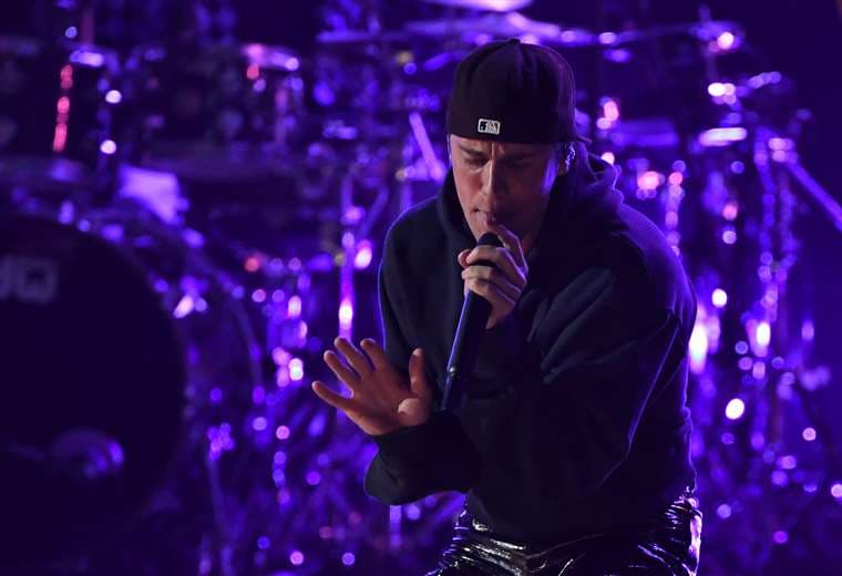 Justin Bieber lanza SWAG, su sétimo álbum de estudio