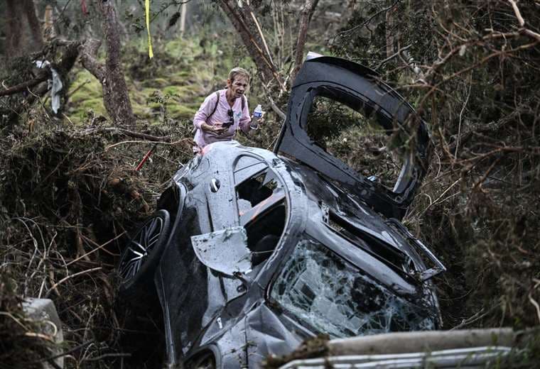 Más de 80 muertes por inundaciones en Texas, campamento confirma 27 víctimas